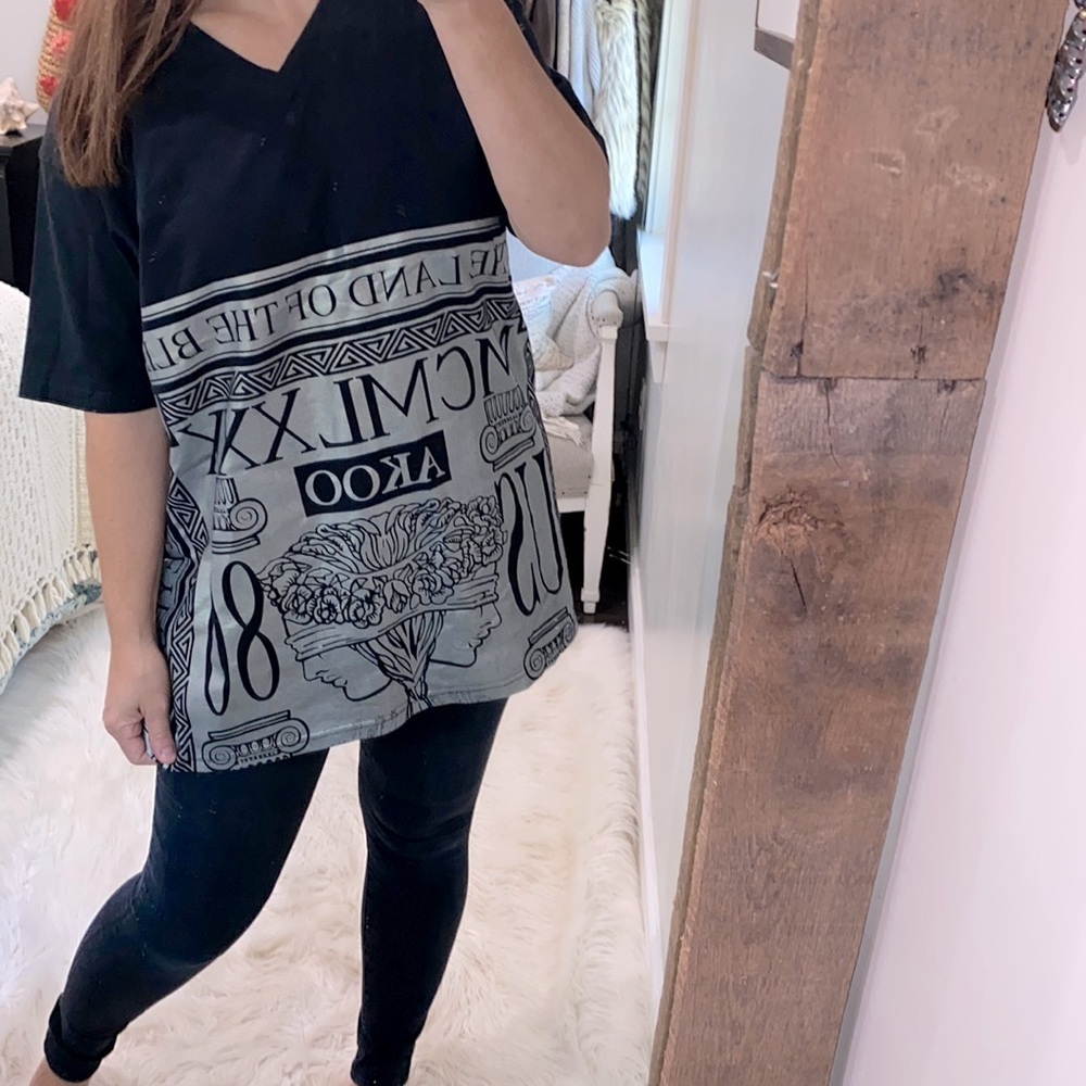 Akoo black & silver graphic T-shirt size 3XL RARE!!